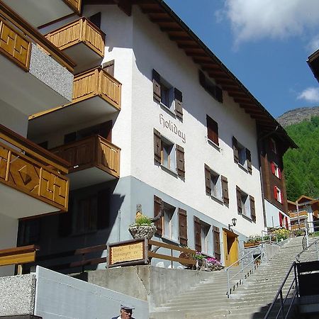 Apartmenthaus Holiday Saas-Fee Zewnętrze zdjęcie