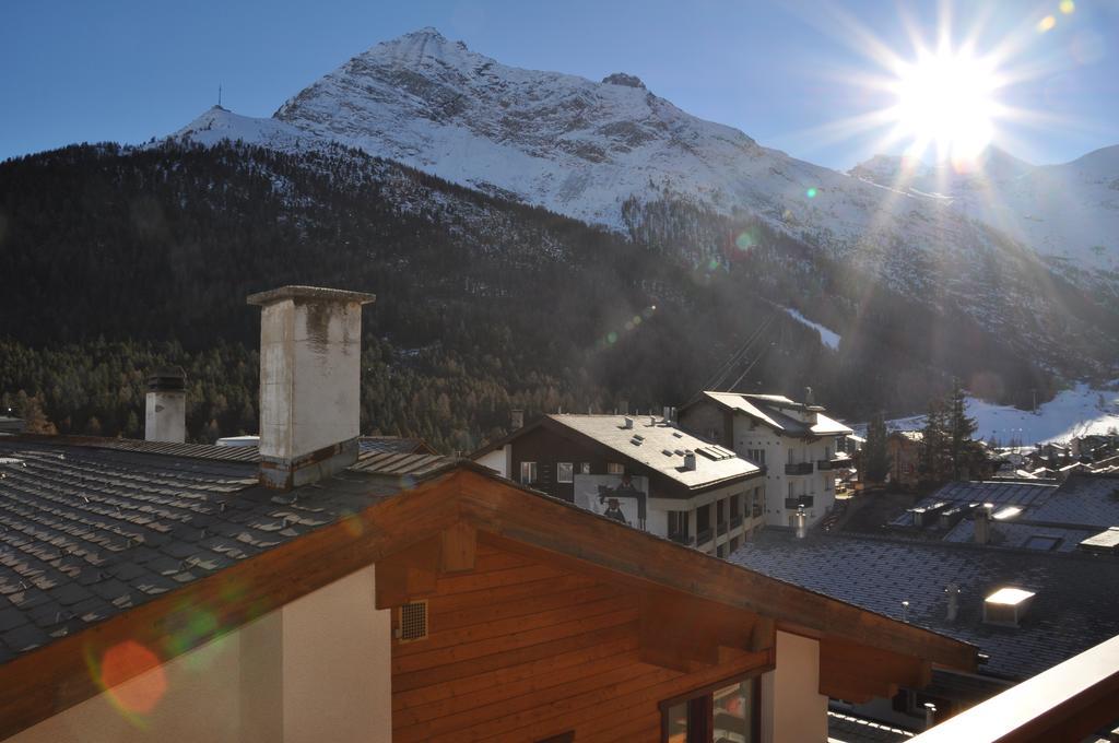 Apartmenthaus Holiday Saas-Fee Zewnętrze zdjęcie