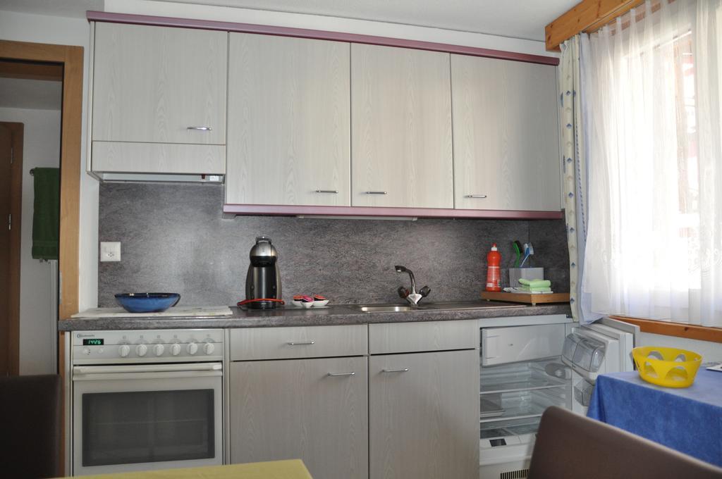 Apartmenthaus Holiday Saas-Fee Zewnętrze zdjęcie